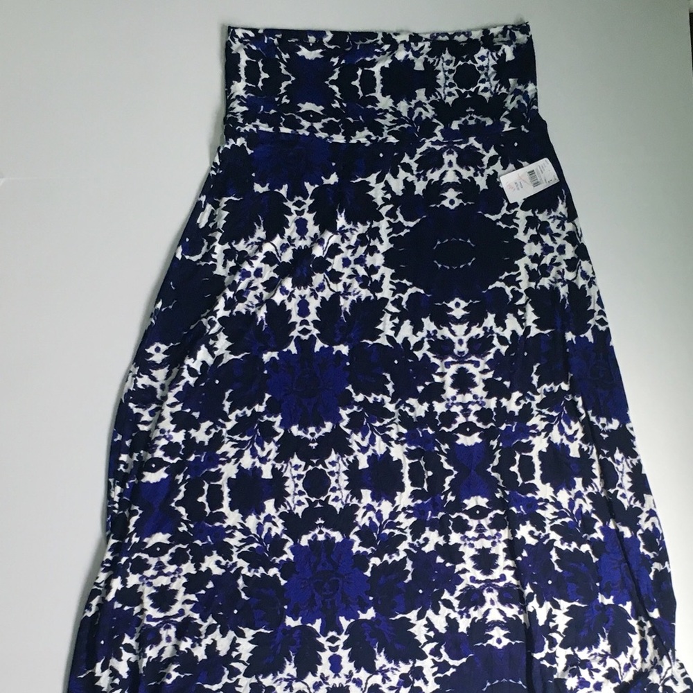 NWT Maternity Maxi Skirt